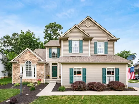 502 Fawnbrook Dr, Marysville, OH 43040