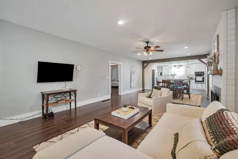 610 Chestnut St, Dresden, OH 43821 photo 9