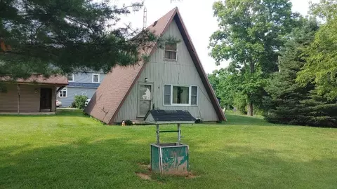 103 Center St, Waldo, OH 43356