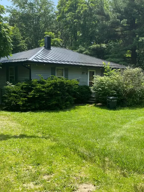 12170 Fairview Rd SE, Heath, OH 43056