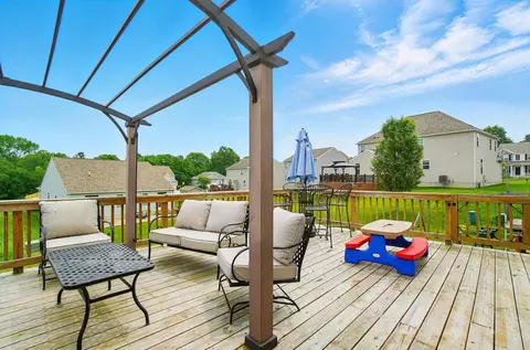 560 Green Forest Pl, Lithopolis, OH 43136 photo 27