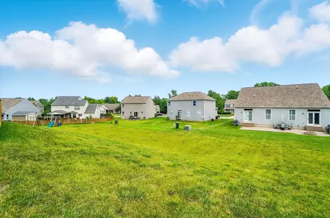 560 Green Forest Pl, Lithopolis, OH 43136 photo 28