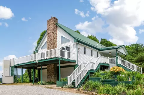 51801 State Route 671, Londonderry, OH 45647