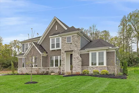 2507 Bent Grass Dr, Dayton, OH 45431