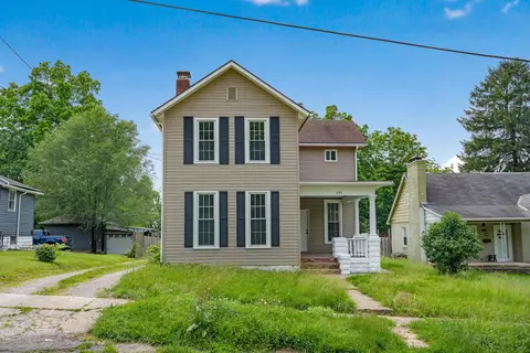 395 S 2nd St, Newark, OH 43055
