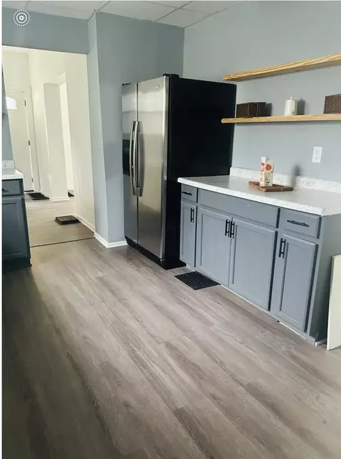 Kitchen - 833 W Mulberry St, Springfield, OH 45506 photo 5 of 5