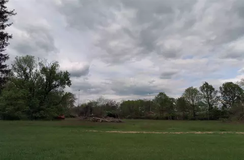 1822 Stelzer Rd, Columbus, OH 43219