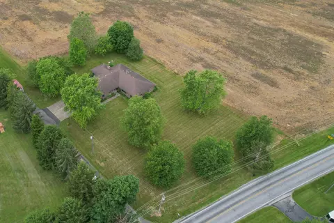 2987 Old Clifton Rd, Springfield, OH 45502