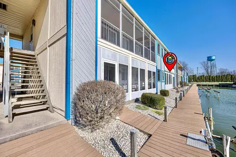 129 Chase Ave #102L, Russells Point, OH 43348