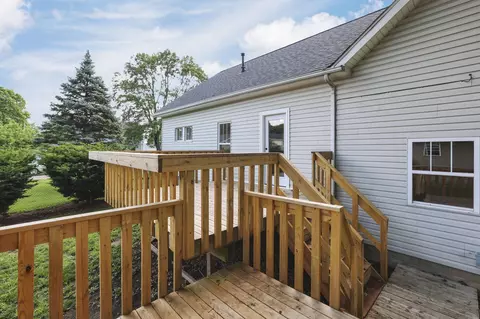 Exterior - 156 E Postal Ave, Newark, OH 43055 photo 7 of 20