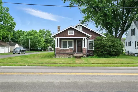 100 Martinsburg Rd, Mount Vernon, OH 43050