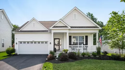 7087 Ribault Dr NW, Pickerington, OH 43147