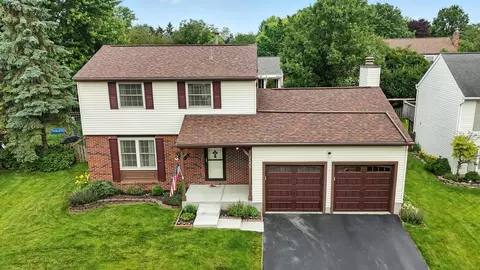 7207 Bride Water Blvd, Columbus, OH 43235