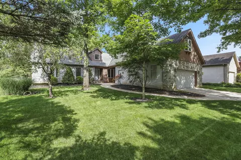 516 Woodview Rd, Westerville, OH 43081