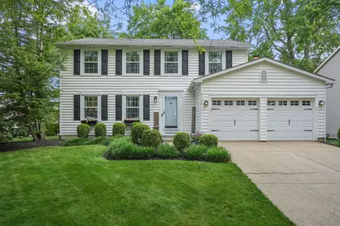 712 Suntree Dr, Westerville, OH 43081