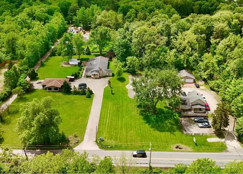 2781 Innis Rd #F, Columbus, OH 43224