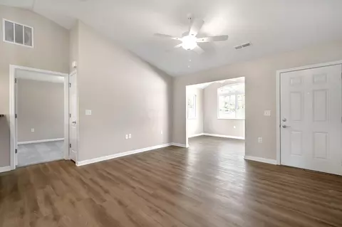 Living - 752 Whitetail Lp, Newark, OH 43055 photo 3 of 5