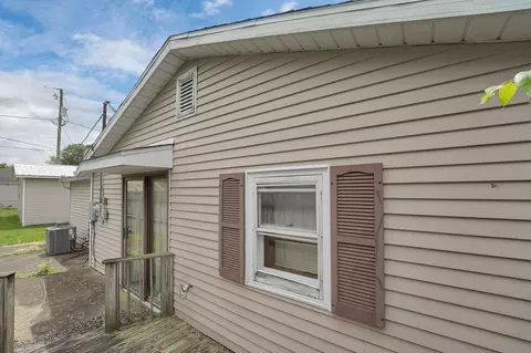 Other - 412 E Mill St, Circleville, OH 43113 photo 3 of 4