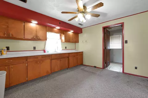 Kitchen - 412 E Mill St, Circleville, OH 43113 photo 1 of 2