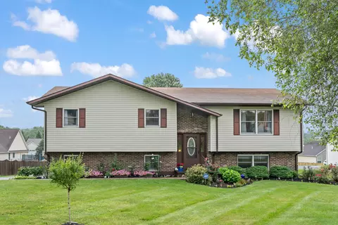 2478 Sheridan Dr, Lancaster, OH 43130