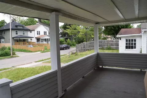300 Wrexham Ave, Columbus, OH 43223