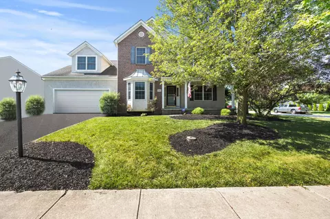 4003 Laurel Valley Dr, Powell, OH 43065
