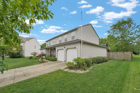 450 Cherry Hill Ct, Lithopolis, OH 43136 photo 3