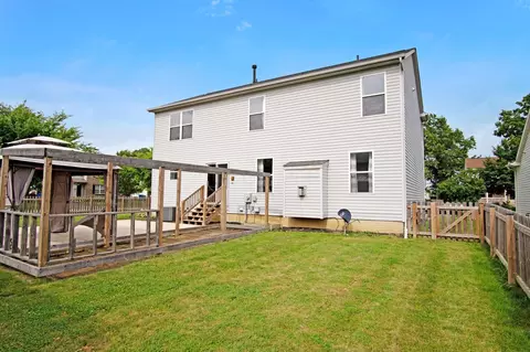 Exterior - 237 Harvard Loop, Delaware, OH 43015 photo 8 of 12