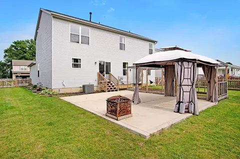 Exterior - 237 Harvard Loop, Delaware, OH 43015 photo 6 of 12