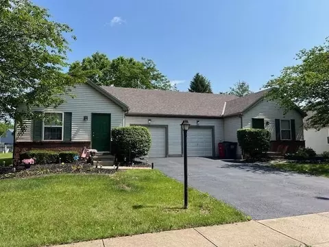 2400-2404 Deerfield Dr, Grove City, OH 43123