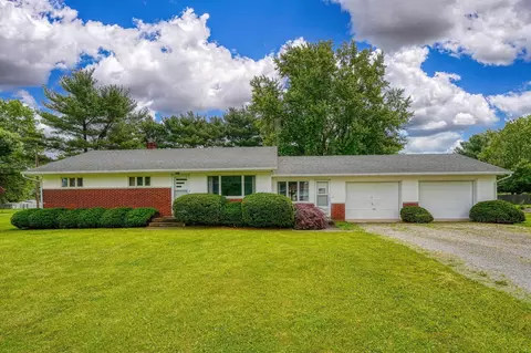 3180 Sitterley Rd NW, Canal Winchester, OH 43110