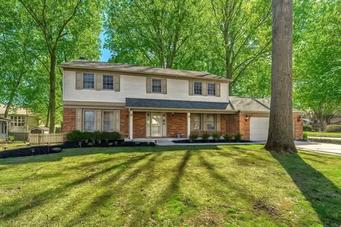 82 Keethler Dr N, Westerville, OH 43081