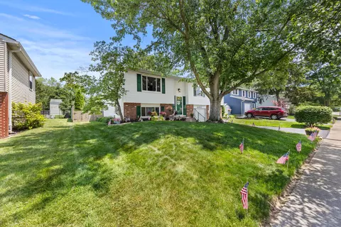 6492 Cherokee Rose Dr, Westerville, OH 43081