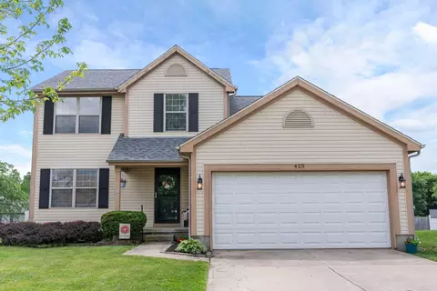 425 Kestrel Dr, Blacklick, OH 43004