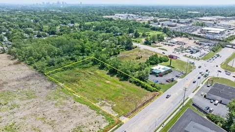 664 N Wilson Rd, Columbus, OH 43204