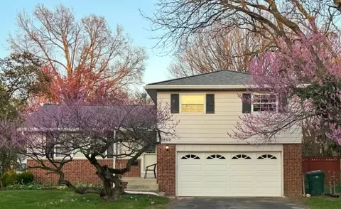 5800 Sandalwood Blvd, Columbus, OH 43229
