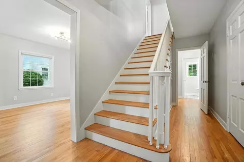 Entry Way - 1806 Audubon Park Dr, Springfield, OH 45504 photo 4 of 6