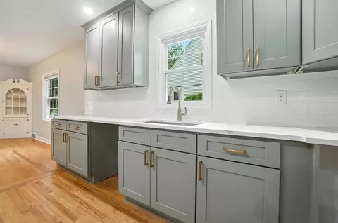 Kitchen - 1806 Audubon Park Dr, Springfield, OH 45504 photo 3 of 6