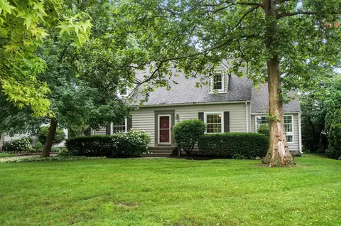 Exterior - 1806 Audubon Park Dr, Springfield, OH 45504 photo 3 of 11