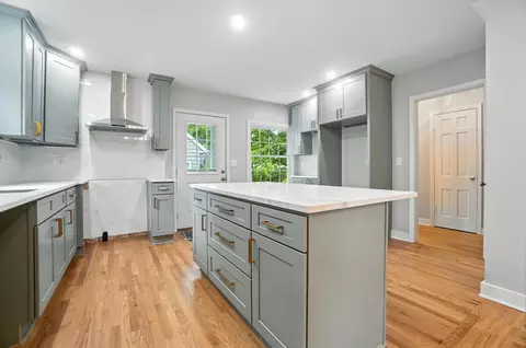 Kitchen - 1806 Audubon Park Dr, Springfield, OH 45504 photo 5 of 6