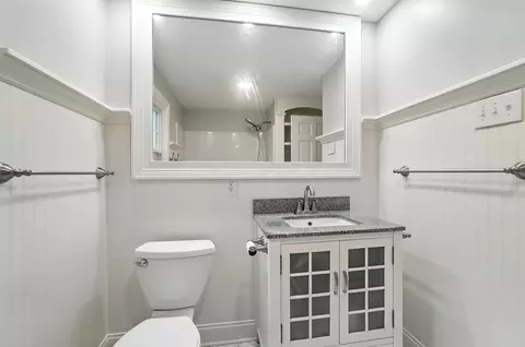 Bath - 1806 Audubon Park Dr, Springfield, OH 45504 photo 6 of 7