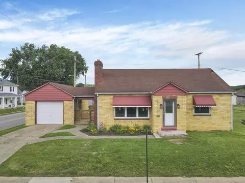 714 E 2nd St, Logan, OH 43138