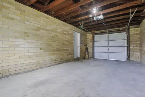 714 E 2nd St, Logan, OH 43138 photo 11