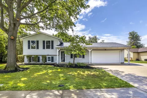 314 Willow Run Ln, Delaware, OH 43015