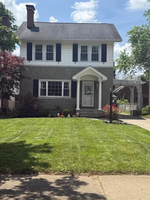 552 E 5th Ave, Lancaster, OH 43130 photo 2
