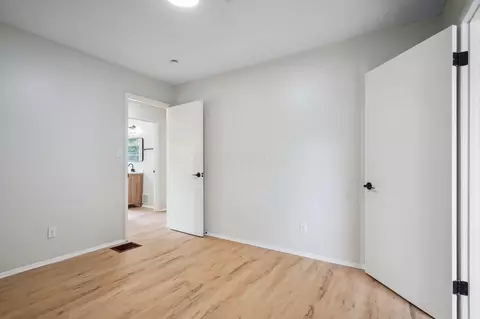 1358 Moler Rd, Columbus, OH 43207 photo 35