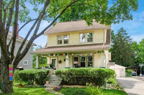 879 College Ave, Columbus, OH 43209
