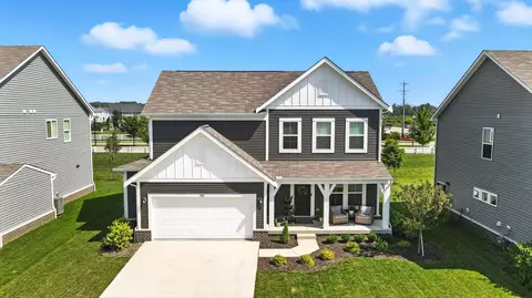 1000 Honeycomb Ln, Grove City, OH 43123