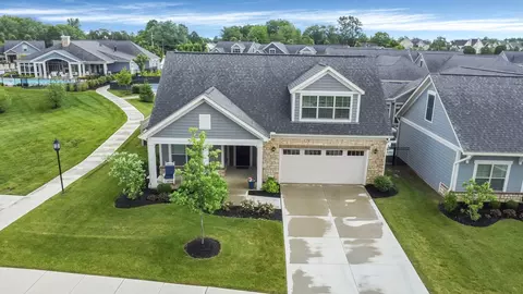 6653 Riverrun Ln, Delaware, OH 43015