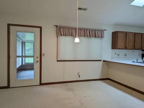 5678 Fox Ridge Dr, Springfield, OH 45503 photo 6